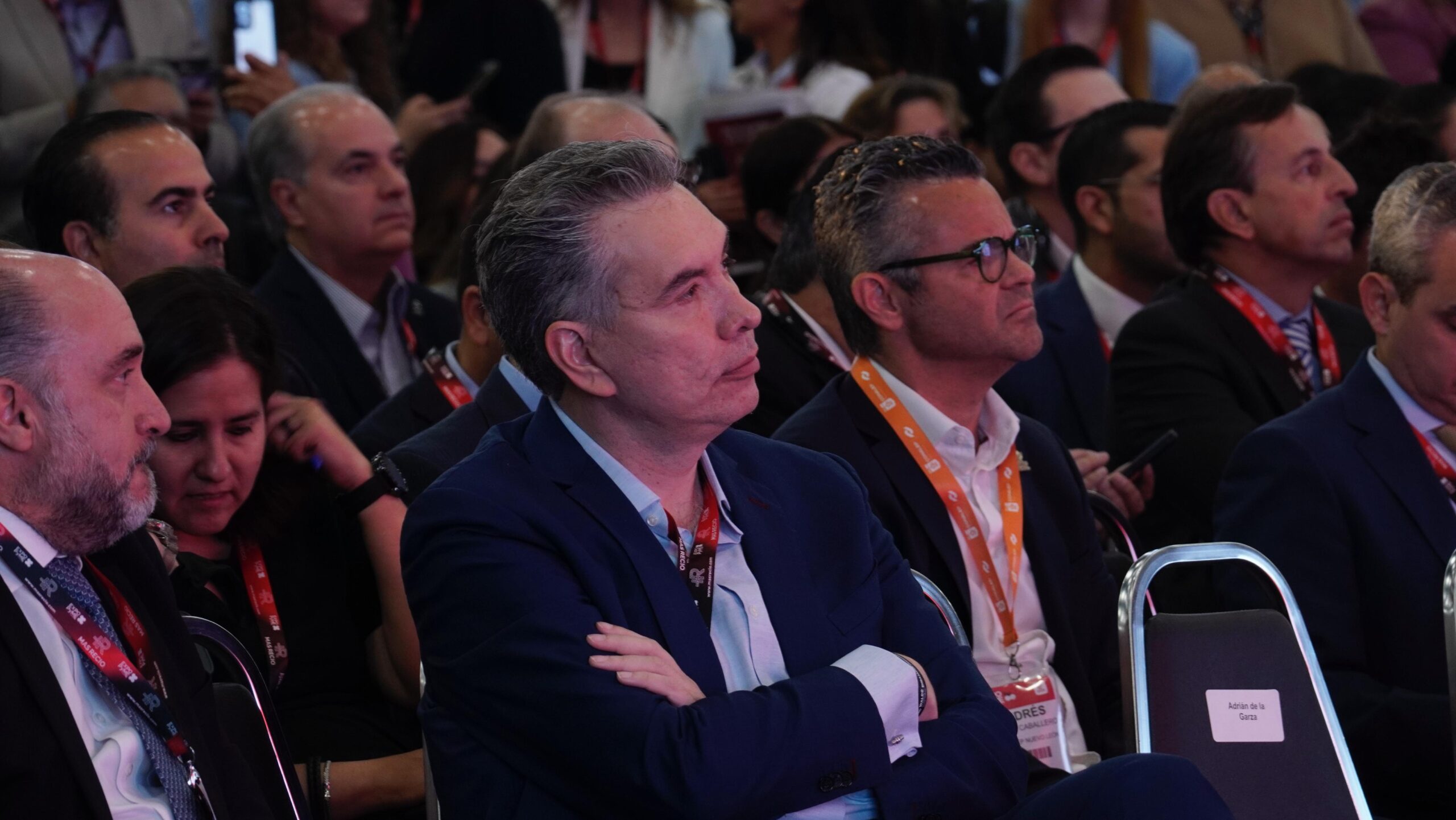 El Senador por Nuevo León, Waldo Fernández González, asistió a la inauguración de la Expo Pyme en Cintermex