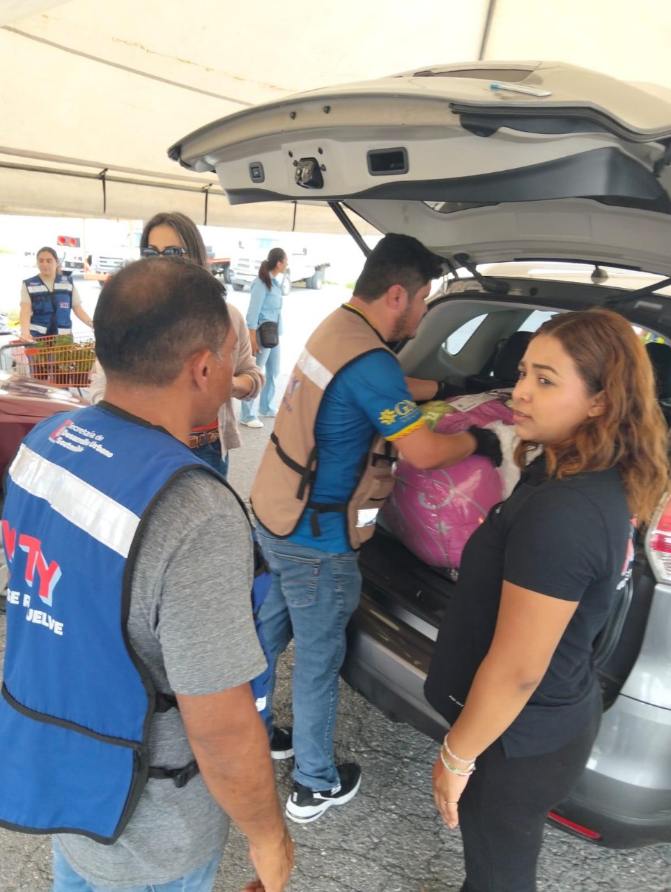 Se entregaron premios como medallas y certificados a los primeros tres lugares en cada categoría.