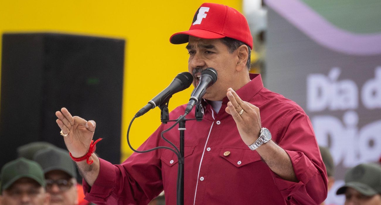 Maduro informó que, por primera vez en la historia militar del país, se activarán las Unidades Comunales de Milicia (UCM) en 5,336 comunidades, con 15,751 bases populares de defensa integral