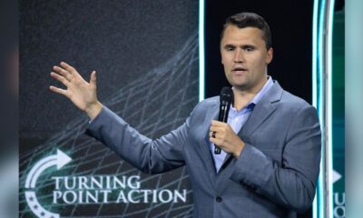 Steve Bannon, exasesor de Trump, calificó el asesinato como parte de una “guerra política” y llamó a mantener “determinación férrea”.