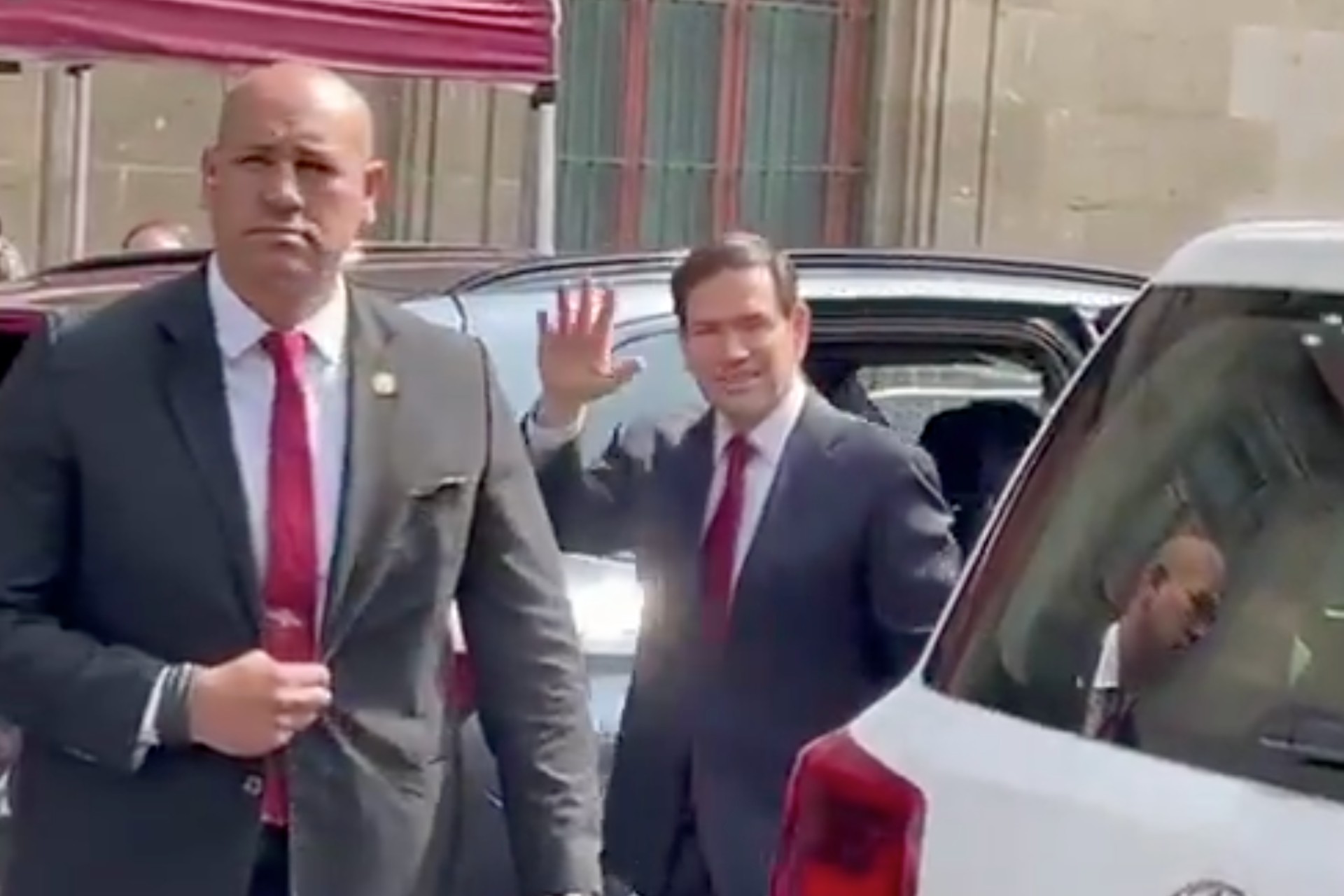 Sheinbaum precisó que no se prevé la firma de acuerdos formales, sino la coincidencia en un programa de cooperación en materia de seguridad fronteriza y aplicación de la ley.