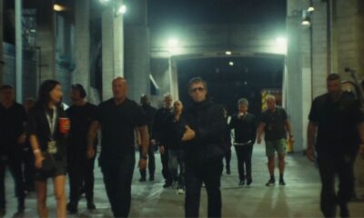 Aunque Liam y Noel Gallagher no fueron captados por las cámaras en el aeropuerto, se especula que llegaron de manera discreta o en vuelos separados