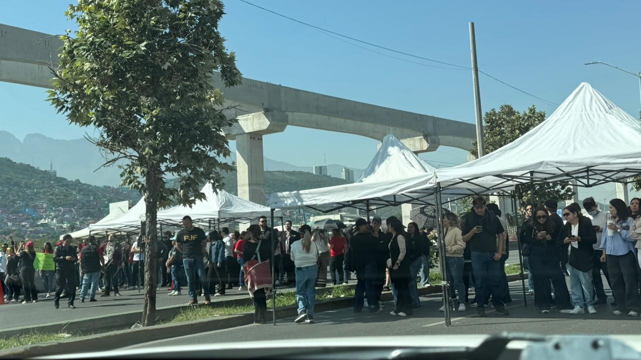 El movimiento fue convocado por el Sindicato Nacional de Renovación al Servicio de los Trabajadores del Poder Judicial de la Federación, que anunció una jornada de protesta nacional bajo la modalidad de “brazos caídos”