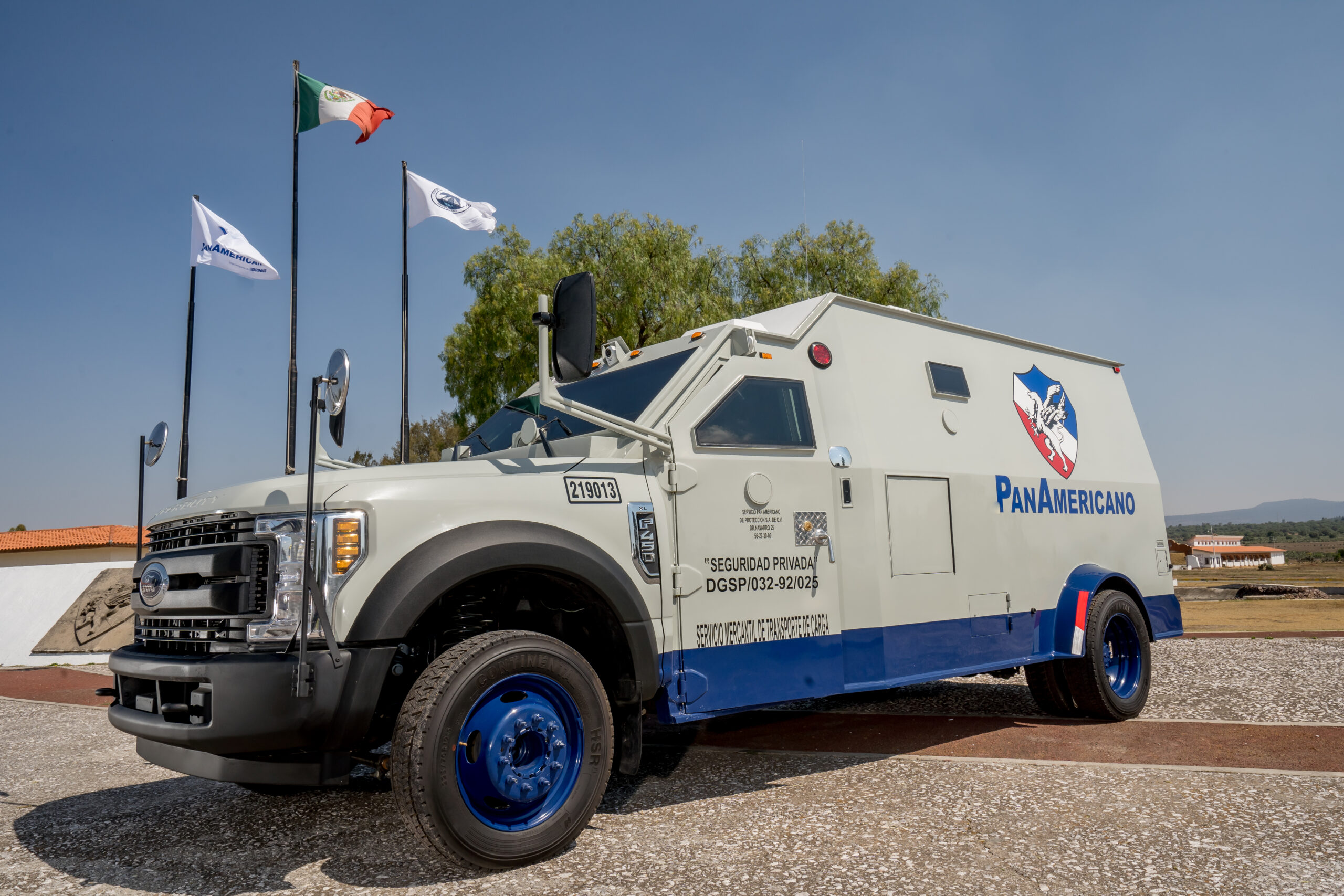 Fidencio Álvarez Soto, delegado sindical en Irapuato, denunció que la empresa ha perdido empatía con sus trabajadores, quienes diariamente arriesgan la vida para proteger valores ajenos.