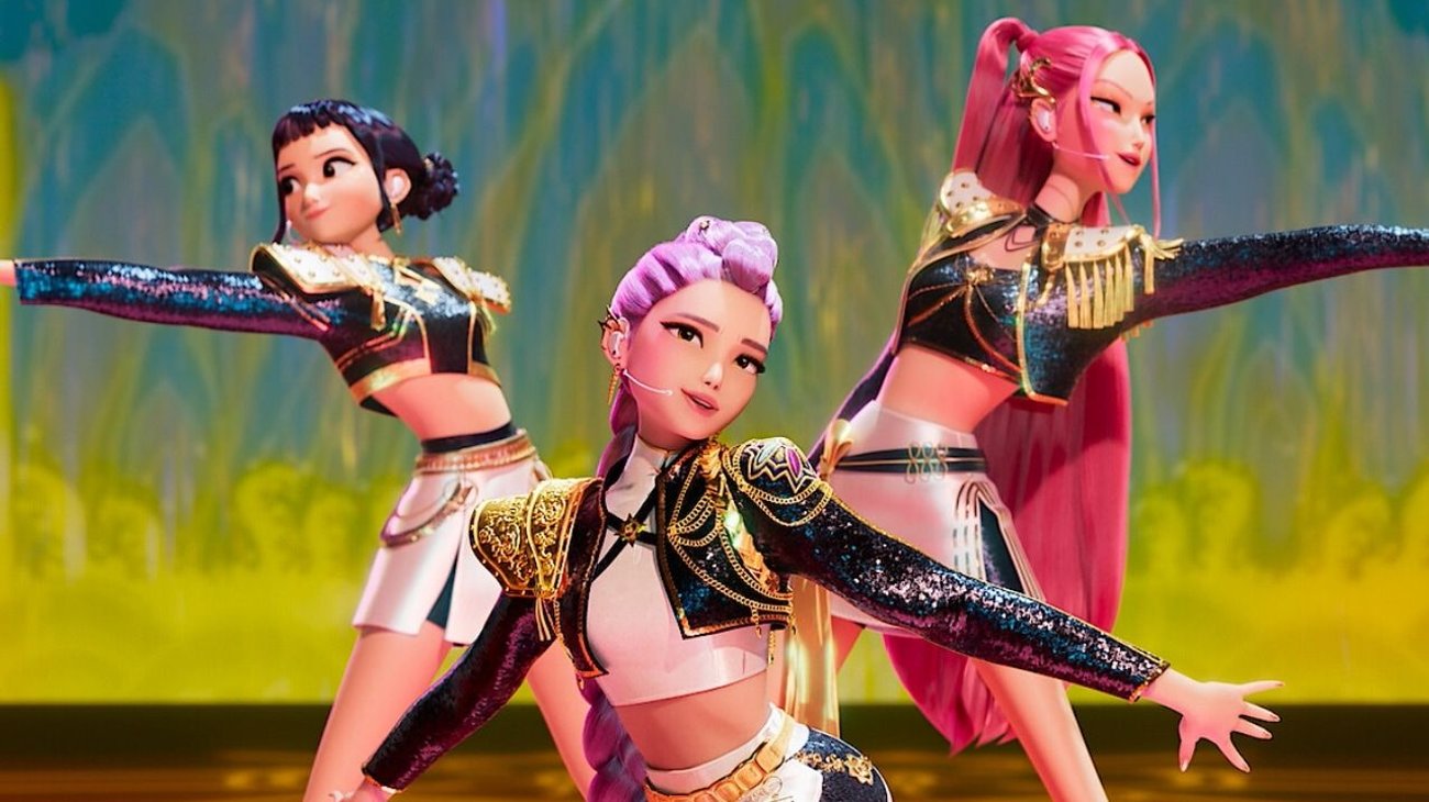 El impacto de la cinta ha llevado a que sea considerada favorita para los próximos Premios Óscar, especialmente en las categorías de Mejor Película Animada y Mejor Canción Original, con “Golden” y otros dos temas candidatos.