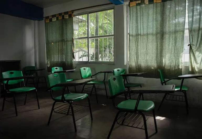 La Secretaría de Educación Pública (SEP) confirmó la suspensión de clases para este lunes 10 de noviembre de 2025 en varios estados del país.