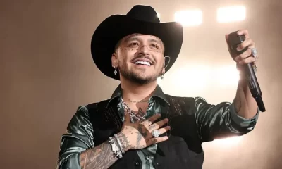 El artista pidió respeto y congruencia a la disquera, recordando que durante su trayectoria han trabajado juntos en proyectos importantes, pero subrayó que merece un contrato digno acorde a su carrera.