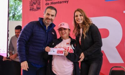 Los apoyos se repartieron este viernes en el Parque España por parte del alcalde Adrián de la Garza y su esposa, la presidenta del DIF, Gaby Oyervides.