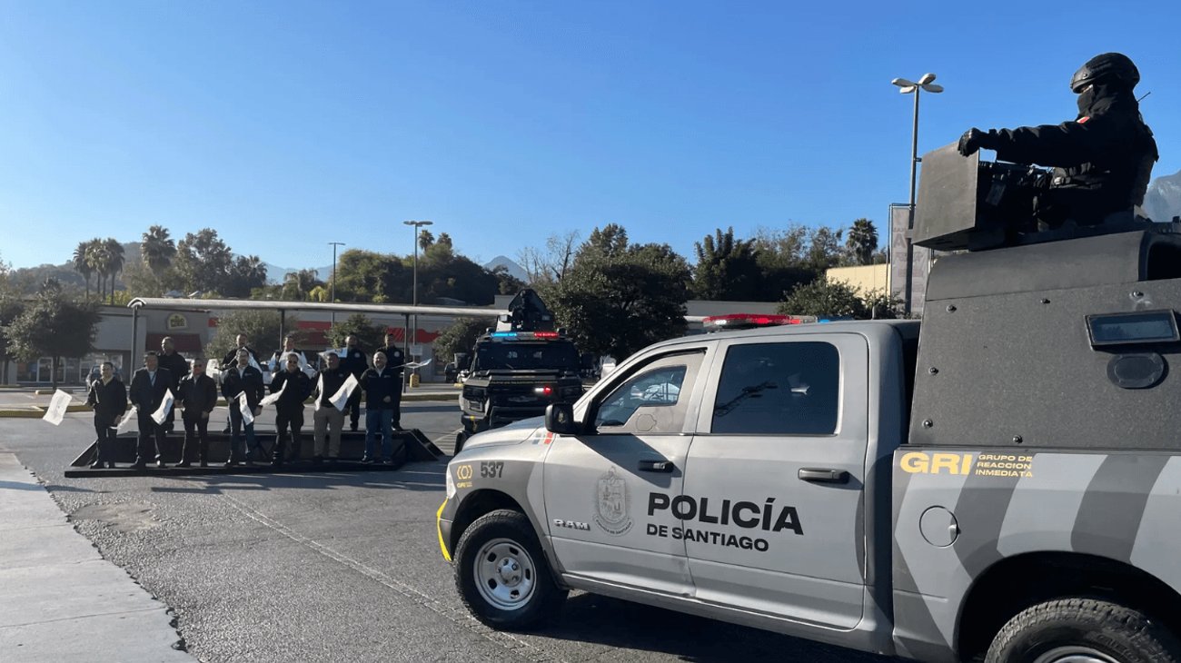 El operativo busca reducir delitos comunes en esta temporada, como el robo tipo cristalazo, además de reforzar la seguridad en bancos y centros de comercio.