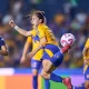 La jugada acrobática conocida como El Camaroncín invertido la realizó Jacqueline Ovalle el pasado 3 de marzo en el duelo entre Tigres y Chivas.