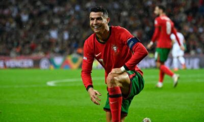 Ronaldo también expresó su deseo de seguir ganando títulos y alcanzar el histórico registro de mil goles oficiales. “Mi cuerpo está en buen estado y sigo ayudando al equipo.