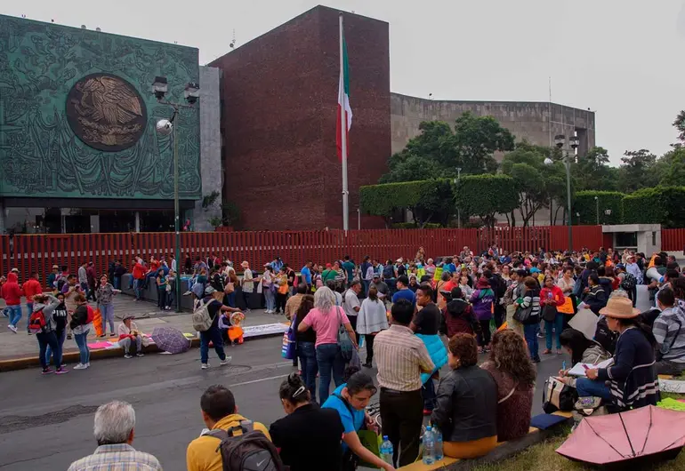 En un comunicado interno, se informó que el acceso a la cámara quedará restringido y que el personal de base tendrá justificados ambos días de ausencia