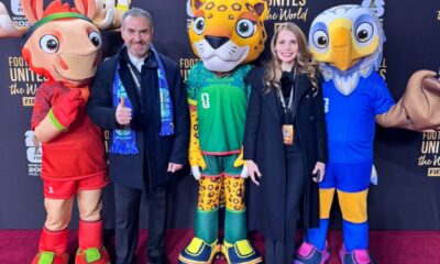 Acompañado de su esposa, Gaby Oyervides, el alcalde convivió con figuras del futbol internacional como Hugo Sánchez, Ronaldo, Pepe y el entrenador de Australia, Tony Popovic