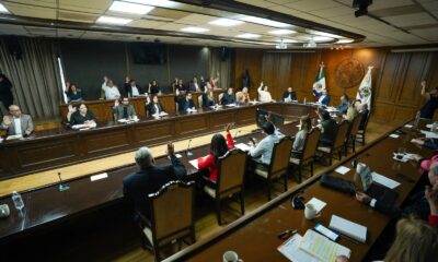 , el Ayuntamiento en pleno de Monterrey aprobó por unanimidad conceder el nombre de Mauricio Fernández Garza a la hasta ahora Calzada San Pedro.