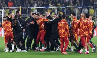 La fiscalía señaló que durante las indagatorias se detectaron transacciones bancarias sospechosas, incluyendo movimientos financieros inusuales y posibles intentos de ocultar el origen de los fondos relacionados con apuestas.