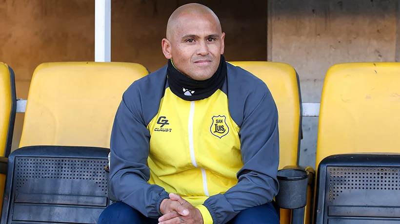 Suazo refuerza un proyecto que busca pelear por el ascenso a la Primera División chilena apoyándose en jugadores que conocen su estilo y filosofía de juego