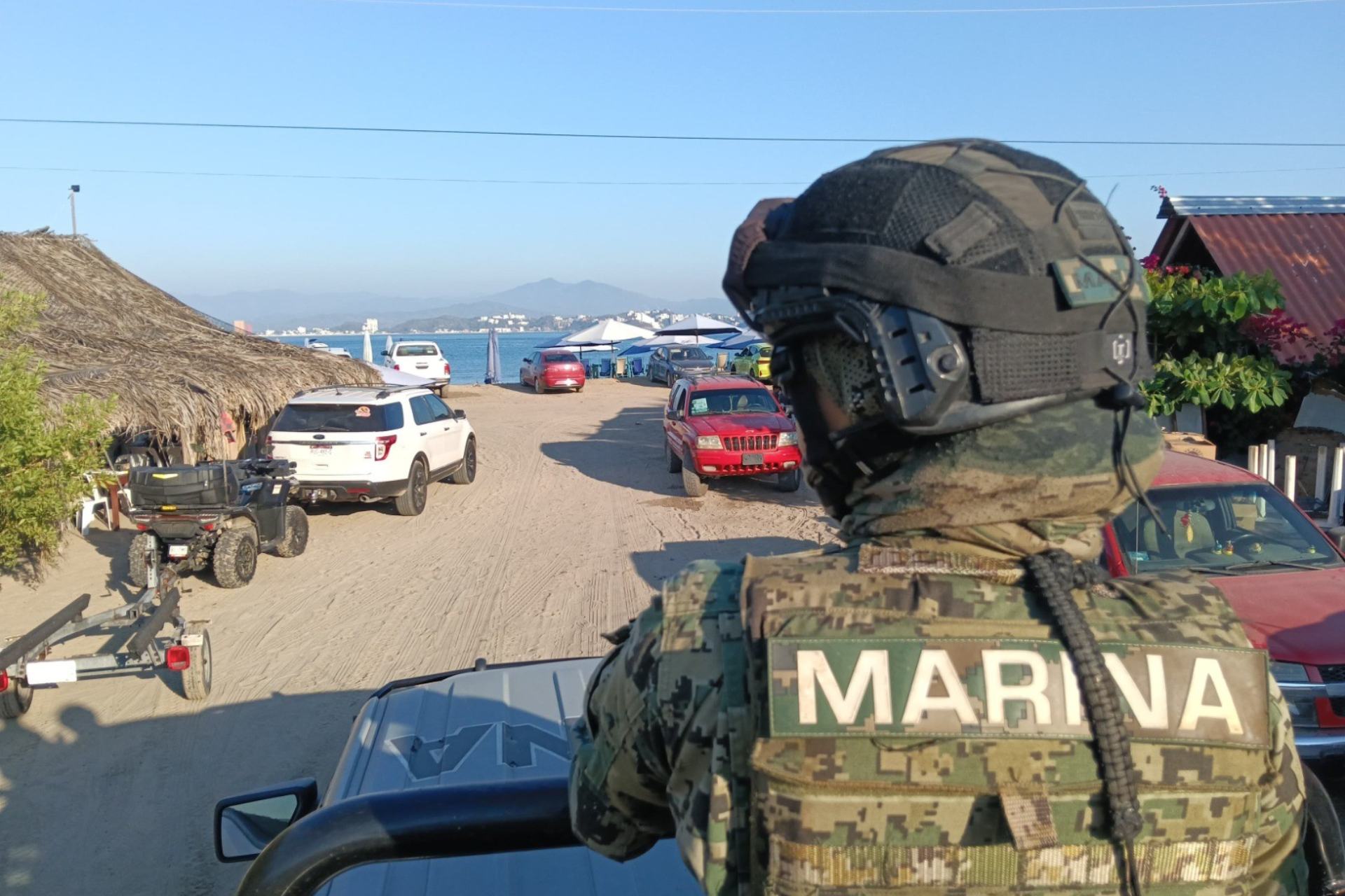 La Semar destacó que tanto los detenidos como los objetos asegurados fueron puestos a disposición de la autoridad competente para continuar con las investigaciones correspondientes.