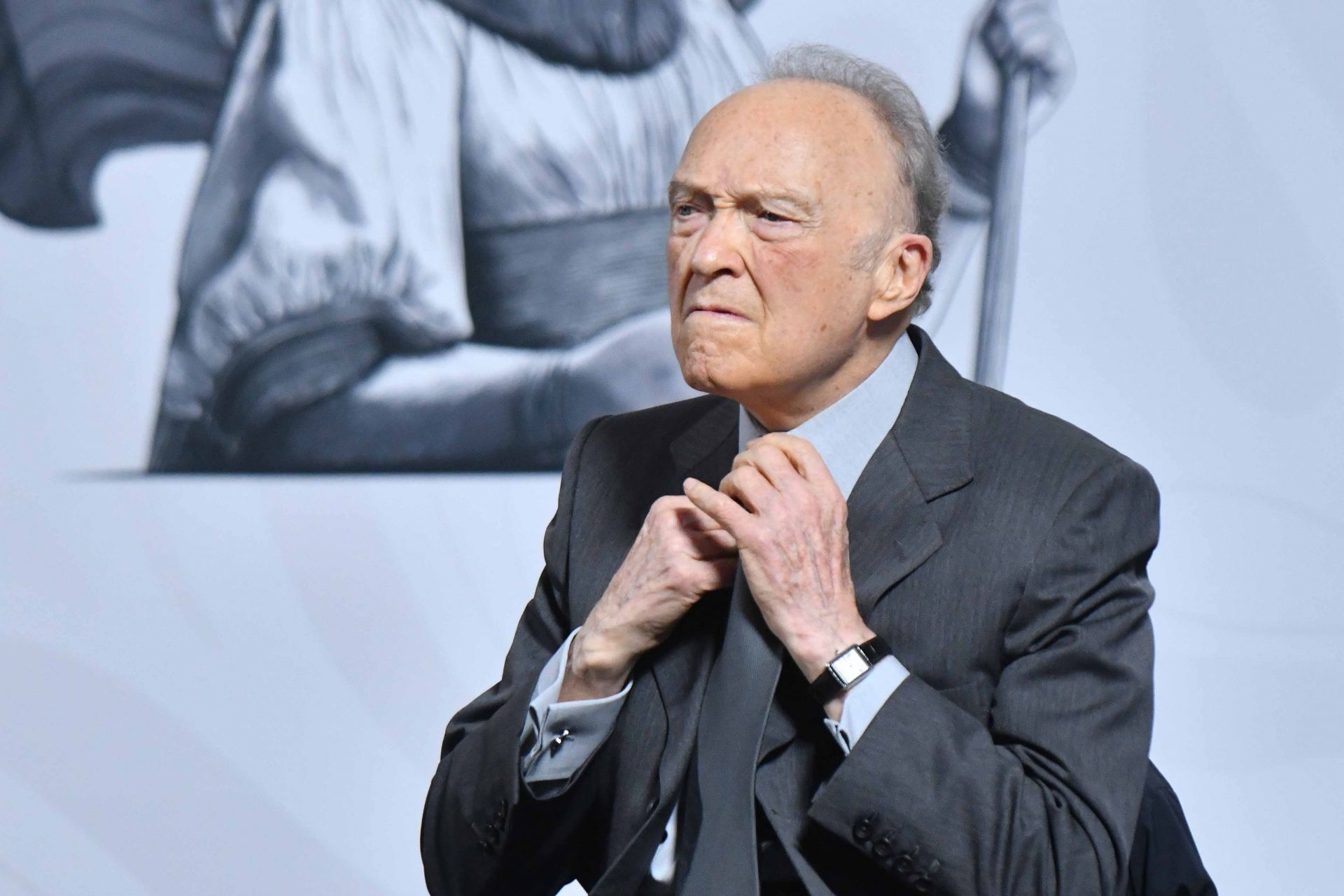 El Senado ya había aceptado el 27 de noviembre de 2025 su renuncia como titular de la FGR, tras una gestión que inició en enero de 2019 y que originalmente estaba prevista para concluir en 2028