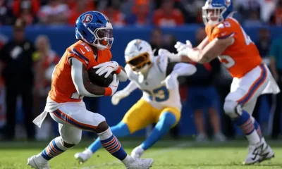 En la AFC, los Denver Broncos aseguraron el primer sembrado tras vencer 19-3 a Los Angeles Chargers, respaldados por una defensa dominante y la localía en el Empower Field at Mile High.