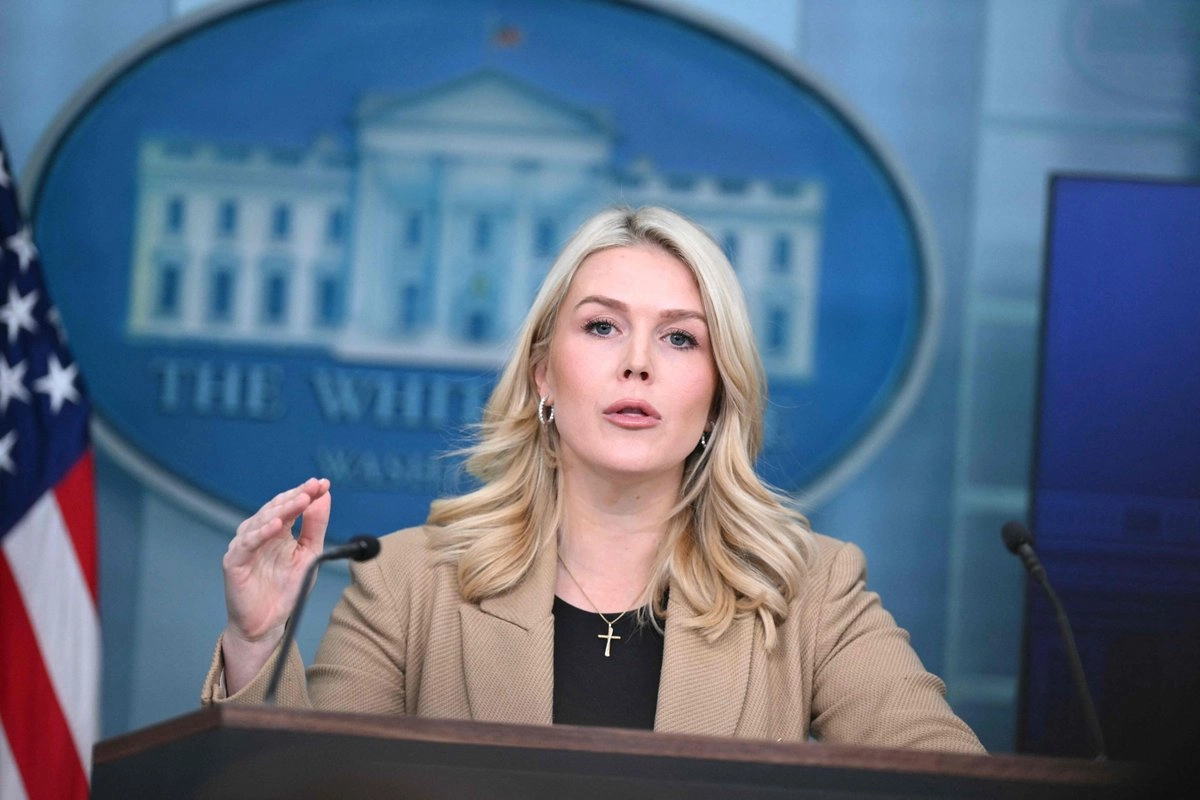 “No creo que el despliegue de tropas en Europa tenga ningún impacto en su intención”, subrayó, reiterando la postura firme de la administración estadounidense sobre el tema.