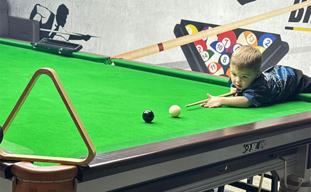 Craig Glenday, editor del Guinness World Records, destacó que los récords no entienden de edad y que es extraordinario ver a alguien tan joven