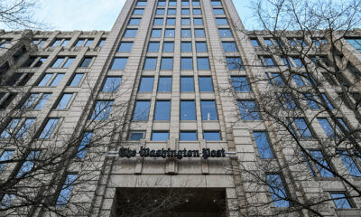 De acuerdo con reportes de otros medios, el recorte representa cerca de un tercio de su plantilla, incluyendo el cierre de la sección de deportes, reseñas de libros y oficinas internacionales en regiones como Medio Oriente y Ucrania.