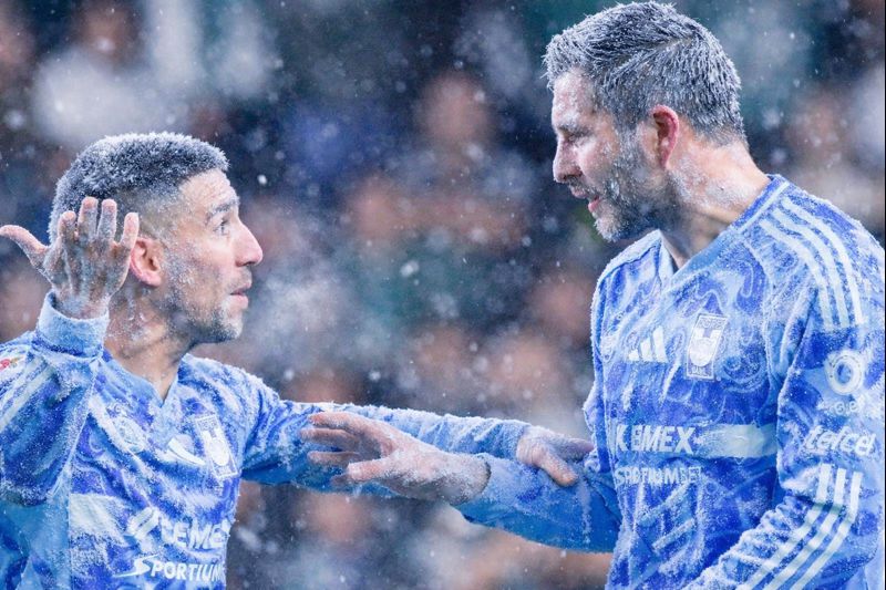 El equipo dirigido por Guido Pizarro realizó este lunes su último entrenamiento en el Centro de Entrenamiento Tigres antes de emprender el viaje con destino a Canadá.
