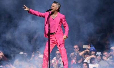 Esta nueva etapa musical comenzó el verano pasado con una exitosa gira por el Reino Unido y Europa que reunió a más de 1.2 millones de asistentes