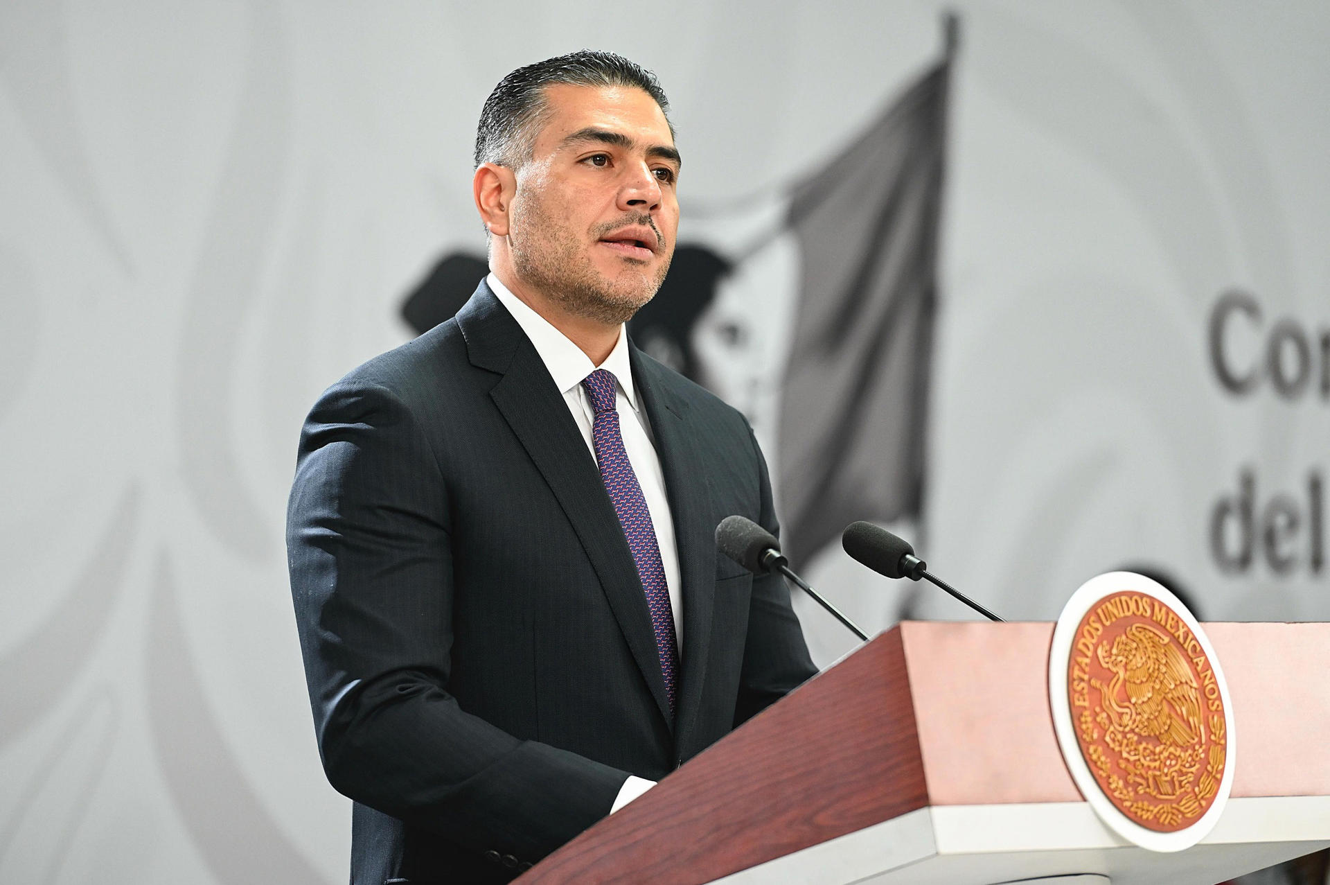 Las acciones forman parte de una estrategia coordinada con autoridades de Estados Unidos para desarticular redes que utilizan servicios turísticos como fachada para captar recursos ilícitos.