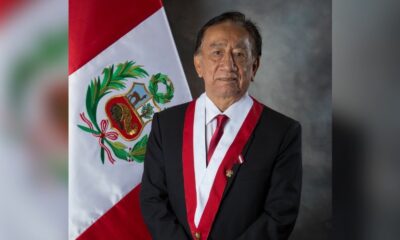 Con su nombramiento, Balcázar se convierte en el octavo mandatario desde la presidencia de Pedro Pablo Kuczynski, reflejo de la inestabilidad política que ha marcado al país en la última década.