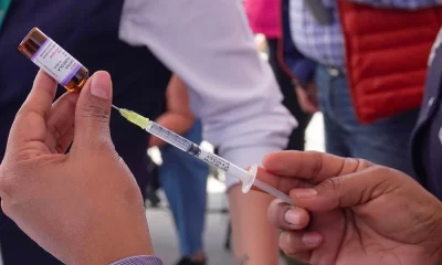 La estrategia contempla que cualquier persona de entre 13 y 49 años que no recuerde haberse vacunado o que no cuente con el esquema completo, acuda a aplicarse la dosis correspondiente.