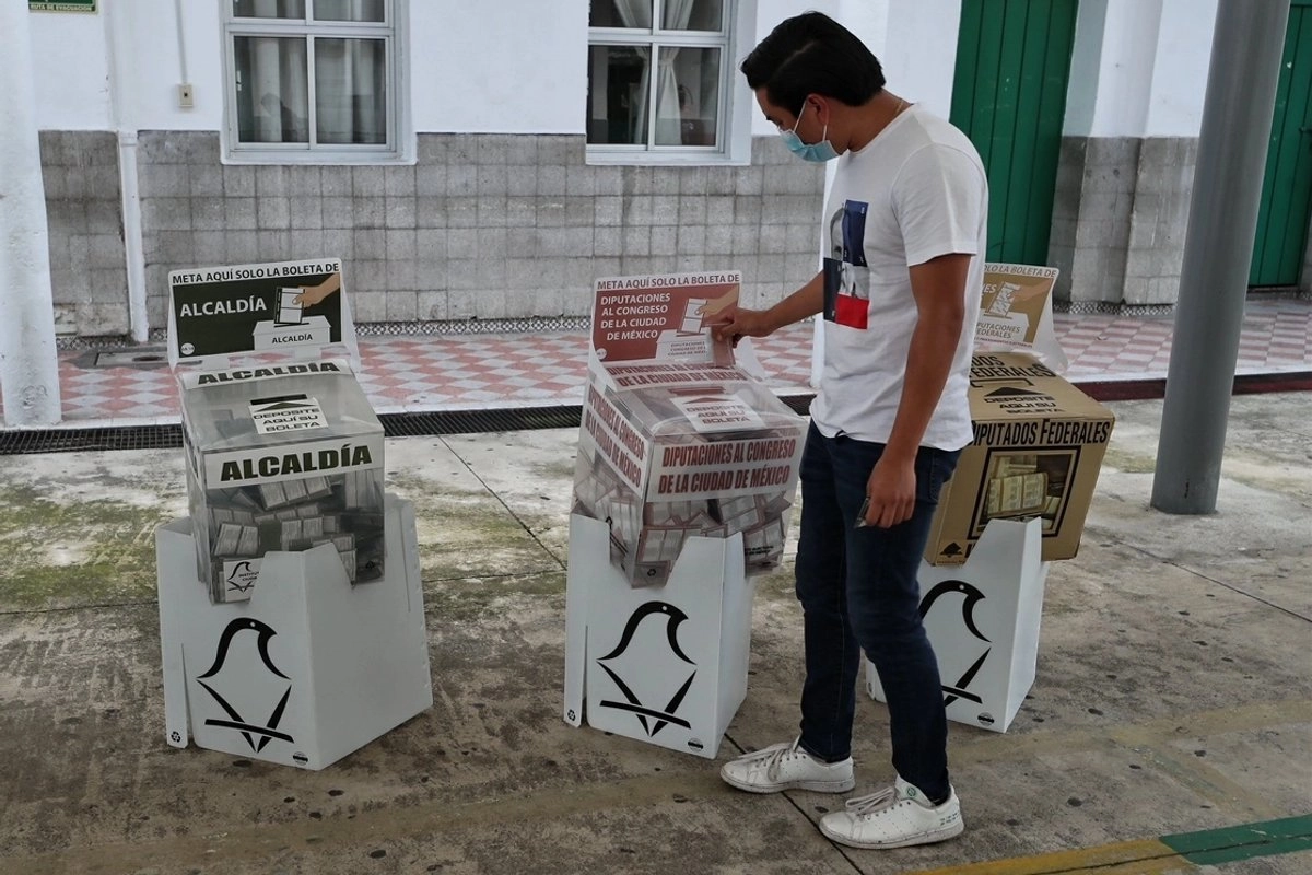 La presidenta Sheinbaum sostuvo que la reforma responde a compromisos asumidos con la ciudadanía.