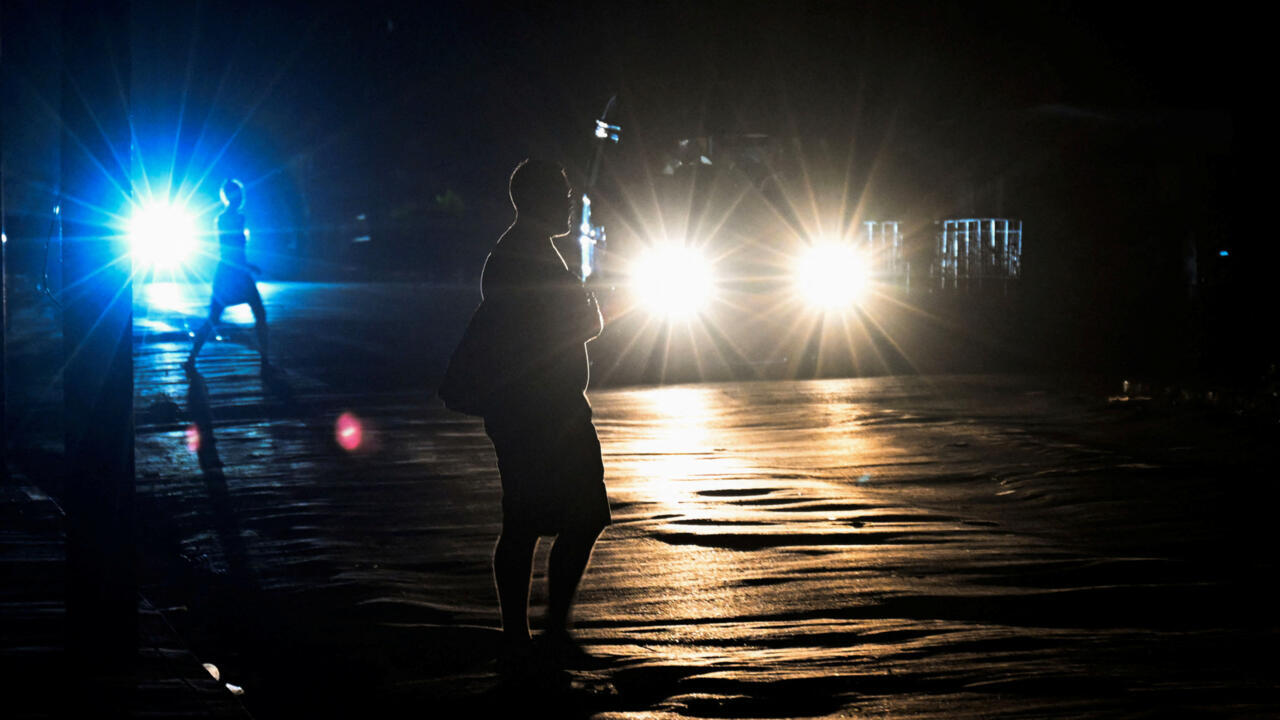 En los últimos meses se han registrado apagones frecuentes y cortes prolongados de electricidad, que en algunas zonas han superado las 15 horas diarias.