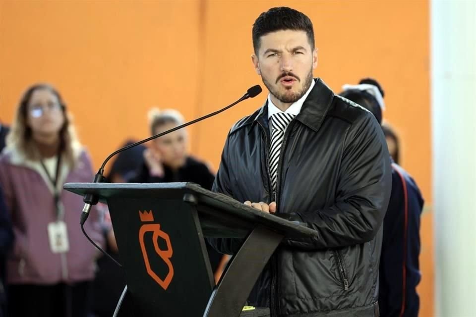 El llamado ocurre sin importar que el Gobierno del Estado registra adeudos que superan los 300 mdp en el presupuesto para los municipios