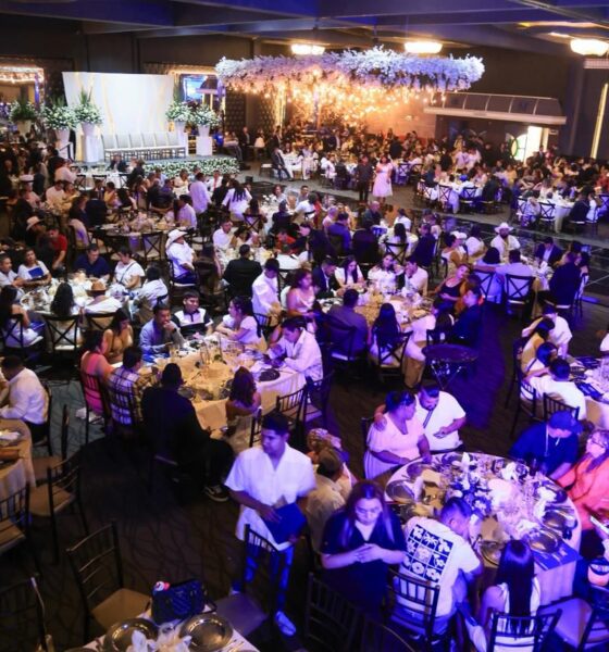 Durante la ceremonia, el alcalde destacó que legalizar la unión de las parejas contribuye a consolidar familias más sólidas y a fomentar el desarrollo social en la comunidad