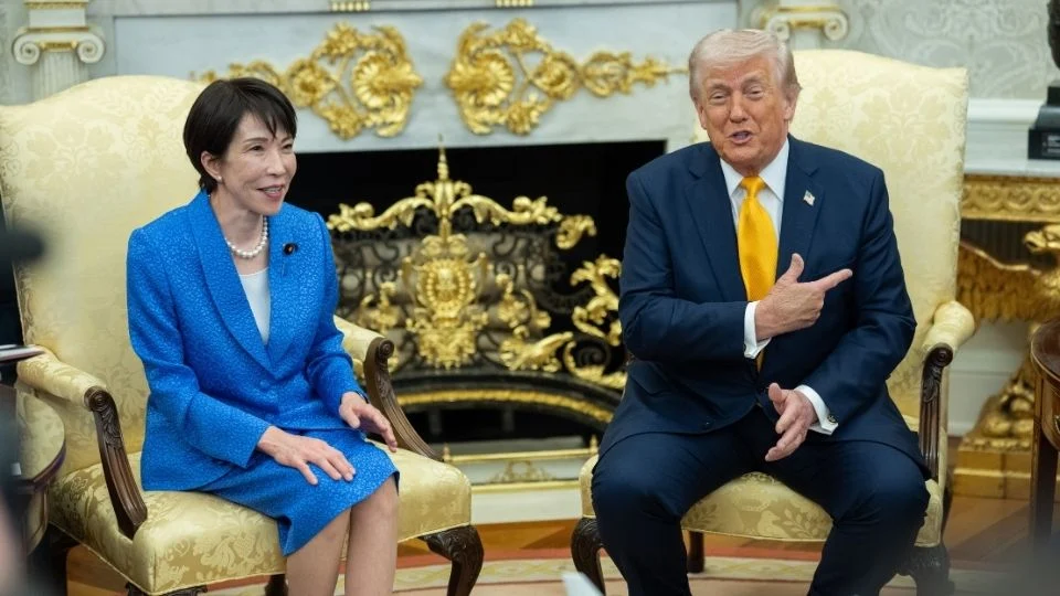 La declaración se suma a otros comentarios polémicos del mandatario relacionados con hechos históricos, lo que ha generado reacciones en el ámbito internacional.