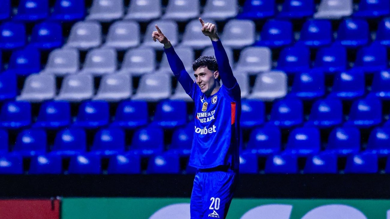 Durante el primer tiempo, Rayados dominó el juego y generó peligro constante, destacando la participación de Anthony Martial, aunque la falta de contundencia evitó ampliar la ventaja.