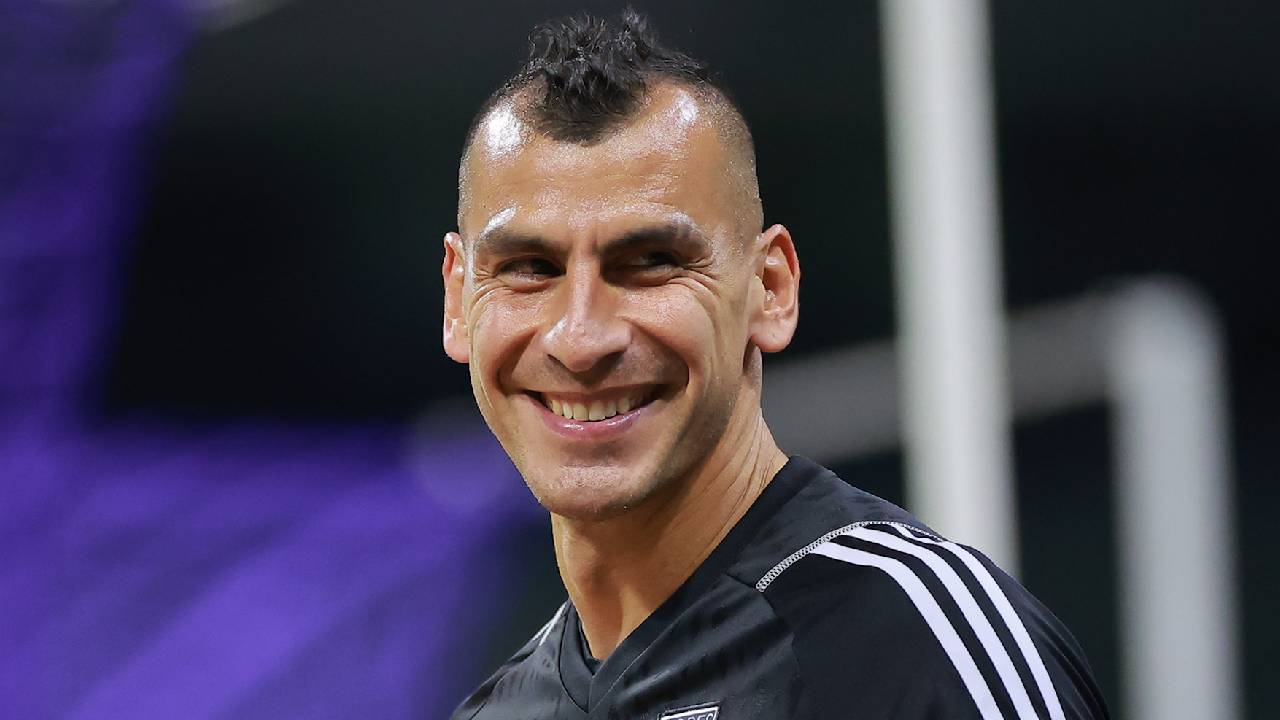 El guardameta argentino mostró confianza en que Tigres mantendrá su capacidad ofensiva y mejorará su contundencia frente al arco