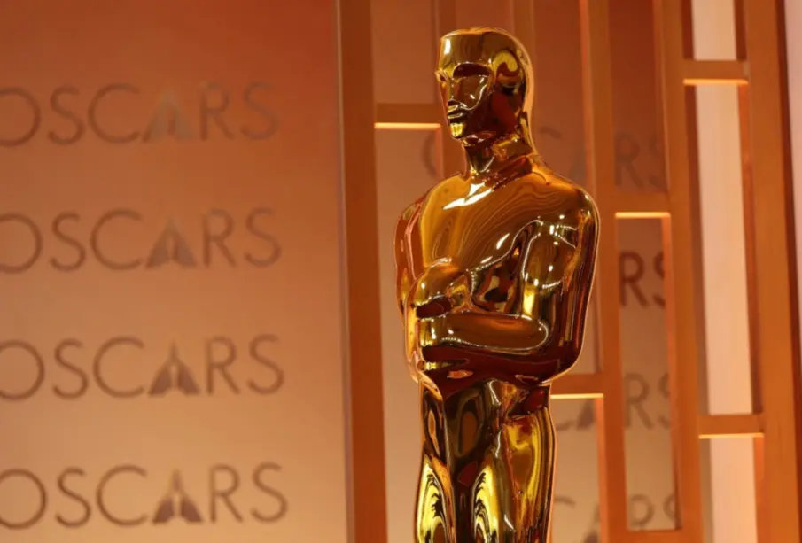 La edición 2026 de los Oscar también marcó momentos históricos, como el triunfo de Autumn Durald Arkapaw, quien se convirtió en la primera mujer de color en ganar el premio a Mejor Cinematografía por “Sinners”.