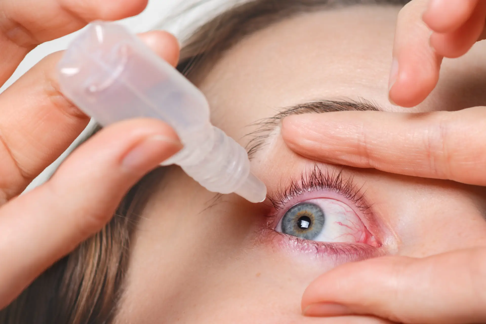 El fármaco tiene el potencial de bloquear la angiogénesis, es decir, el crecimiento anormal de vasos sanguíneos en la retina, proceso que acelera el deterioro visual en pacientes con diabetes.