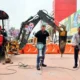 El alcalde Adrián de la Garza señaló que los cambios buscan corregir afectaciones generadas por intervenciones previas en el cruce.