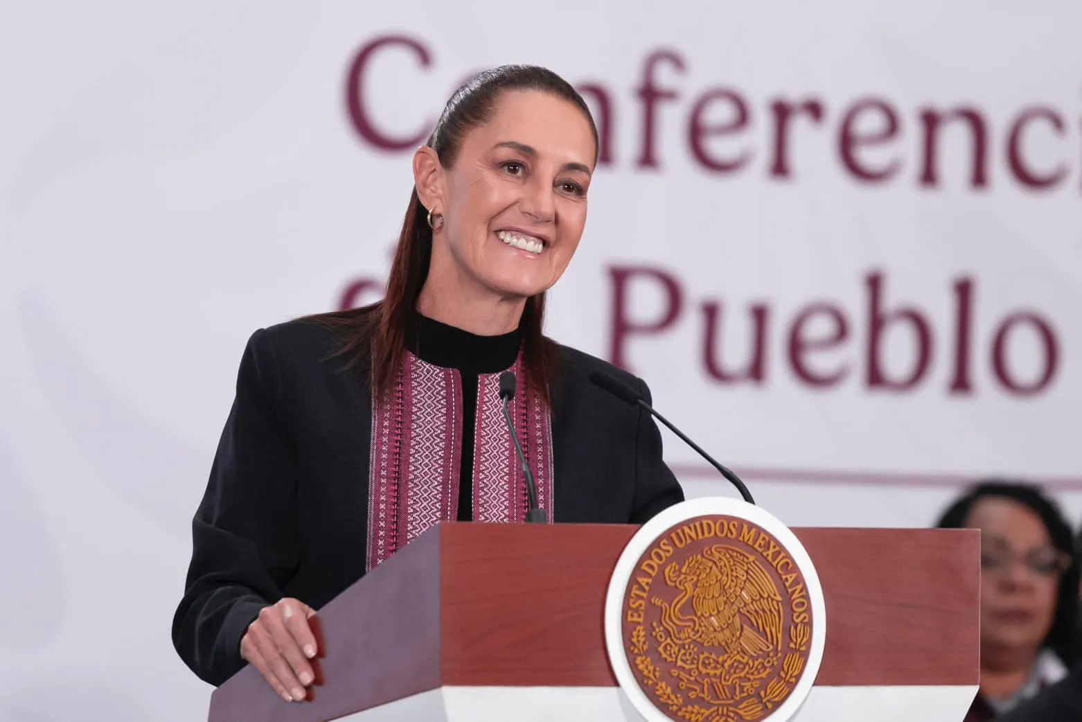Las indagatorias revelan que el derrame se originó en febrero en la zona de Abkatún-Cantarell debido a una fuga en un oleoducto que no fue reportada correctamente.
