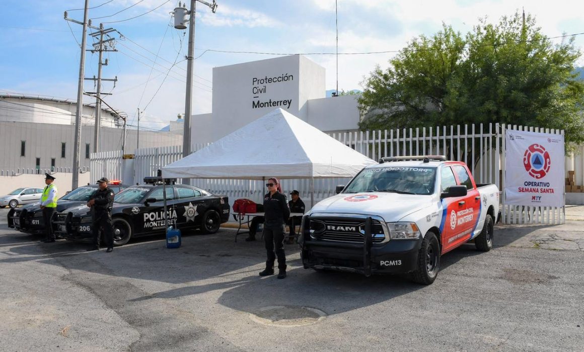 En el mismo operativo, las autoridades lograron asegurar tres automóviles y tres motocicletas con reporte de robo