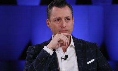 No obstante, dejó abierta la posibilidad de competir en el futuro, señalando que cuando llegue el momento adecuado hará los anuncios correspondientes