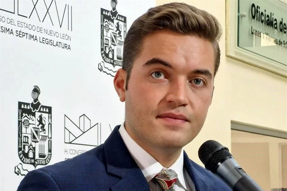 Elizondo aseguró que representa una nueva etapa de “un Morena moderno” alineado con el llamado segundo piso de la Cuarta Transformación