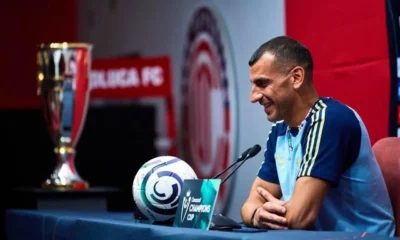 Durante el reconocimiento de cancha en el Estadio Nemesio Diez, Nahuel destacó que el ambiente ya refleja la intensidad de una final internacional.