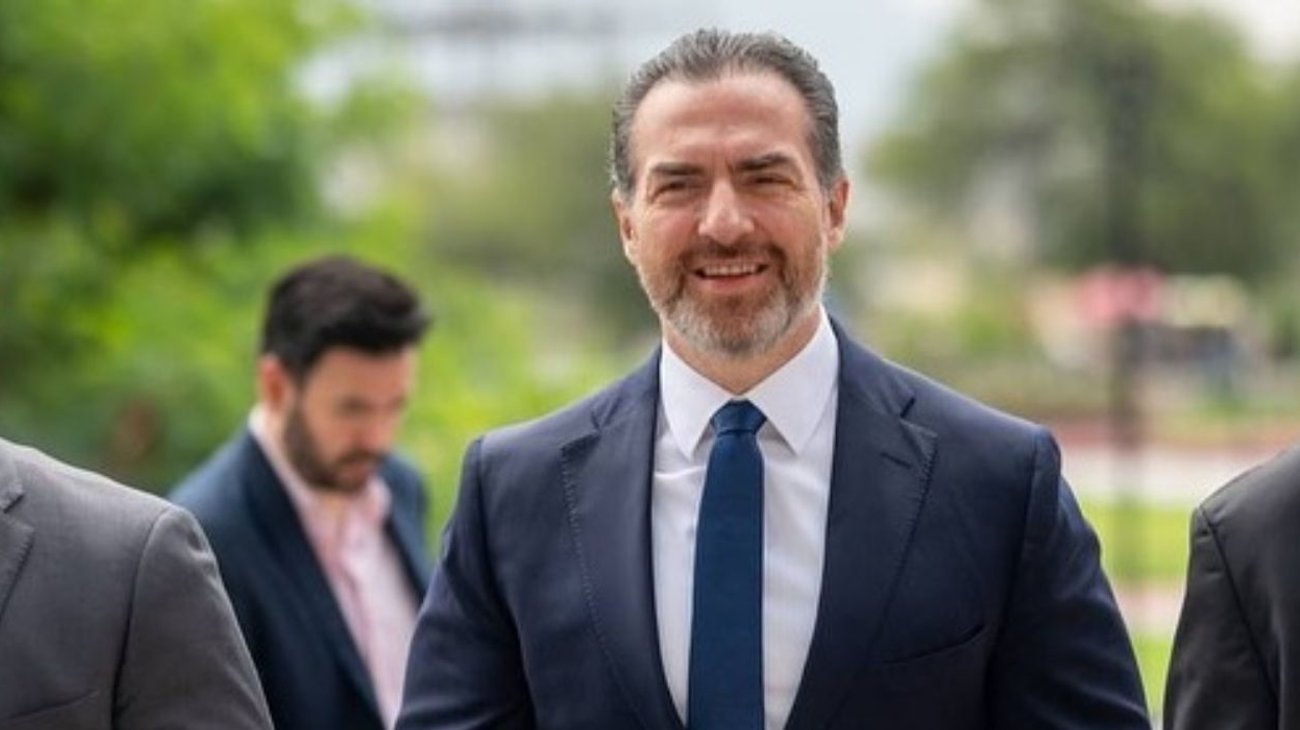 En materia de movilidad, el alcalde explicó que la Regio Ruta contará con recorridos estratégicos para trasladar gratuitamente a los visitantes hacia las zonas Fan Fest y los alrededores del estadio sede de los encuentros mundialistas.