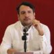 López Beltrán señaló que su decisión está alineada con los acuerdos internos de Morena y con los tiempos establecidos por la ley electoral.