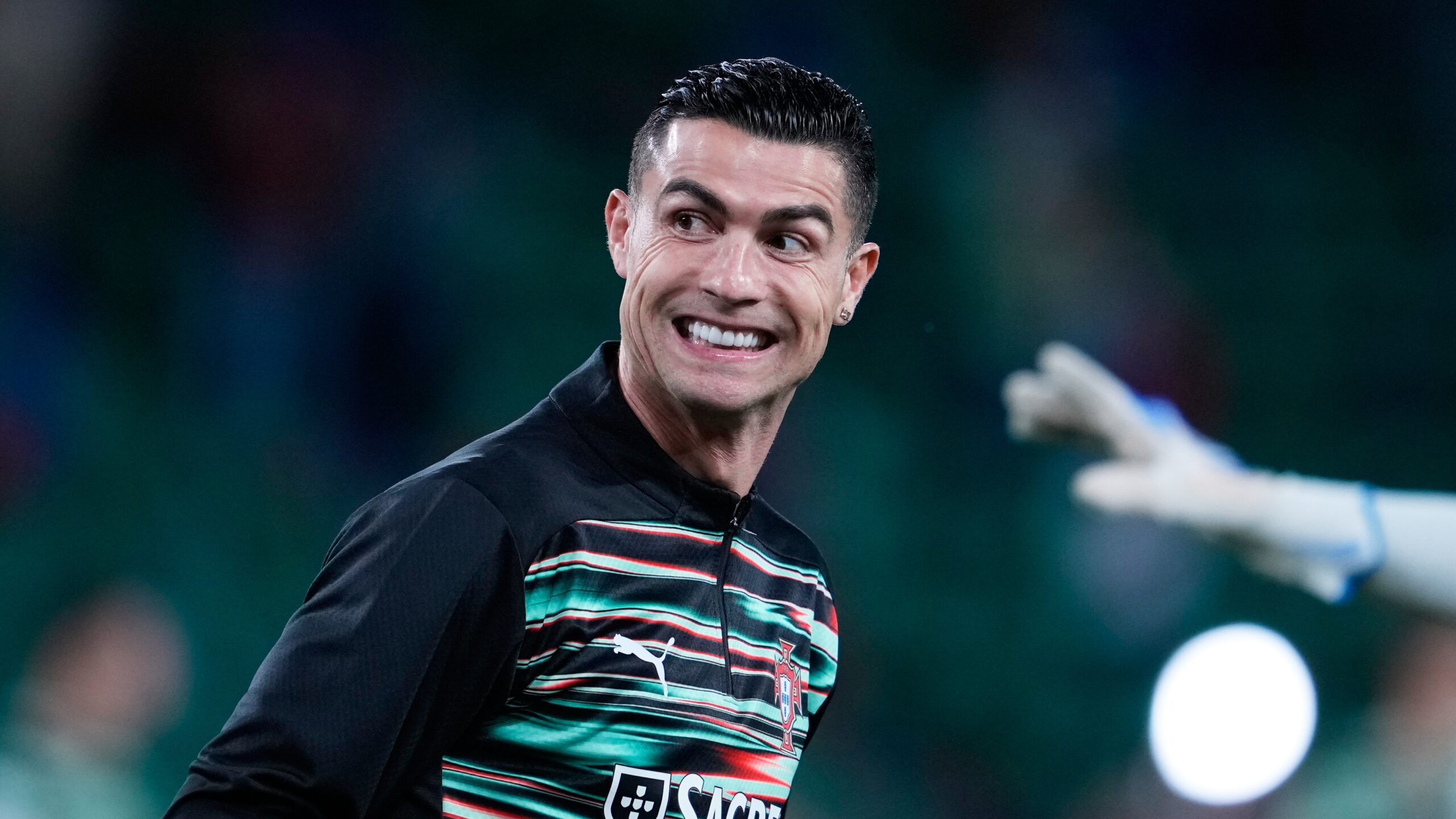 Entre los convocados destacan figuras como Bruno Fernandes, Bernardo Silva, Vitinha y Rafael Leão, además de la inclusión de Gonçalo Guedes y Samú Costa.