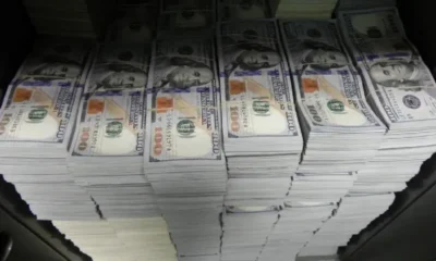 Los acusados, identificados como Ruhuan Zhen y Hongce Wu, permanecen prófugos y habrían participado en una red de blanqueo de capitales entre noviembre de 2016 y abril de 2025.